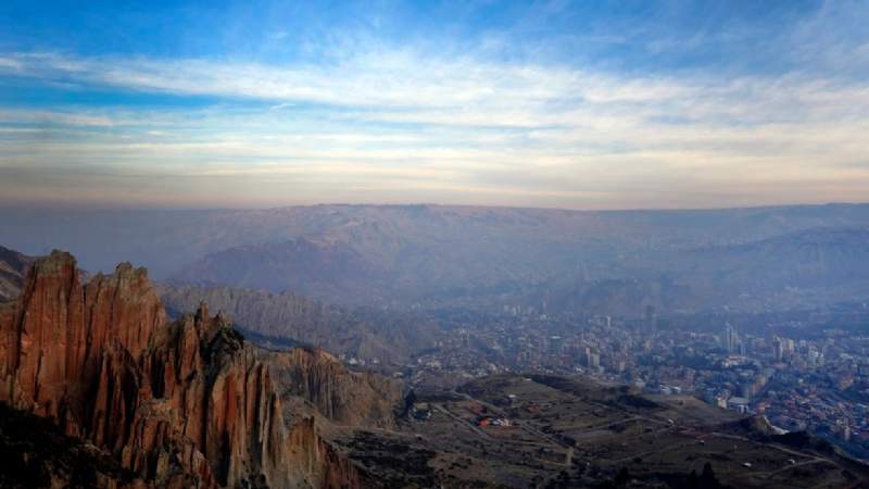 La Paz amanece bajo humo, registró al menos 15 incendios y múltiples fogatas