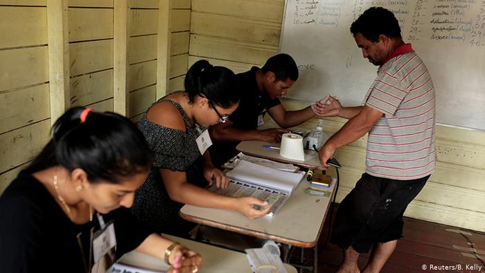 Brasilien Präsidentschaftswahlen Wähler (Reuters/B. Kelly)