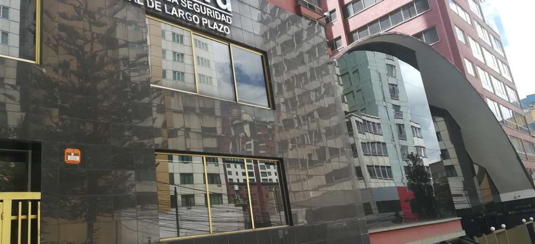 Frontis del edificio de la Gestora Pública en La Paz Foto: Miguel Melendres