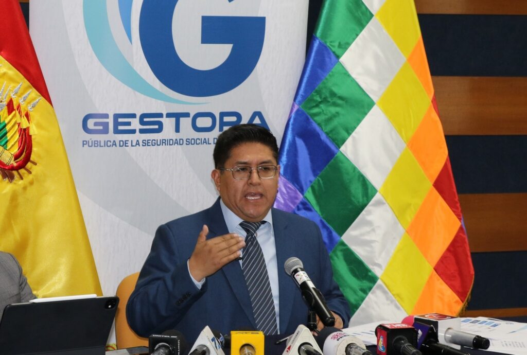 Jaime Durán en la presentación de su informe. / Foto: Gestora.