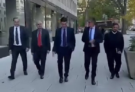 Paz y su equipo en Estados Unidos.