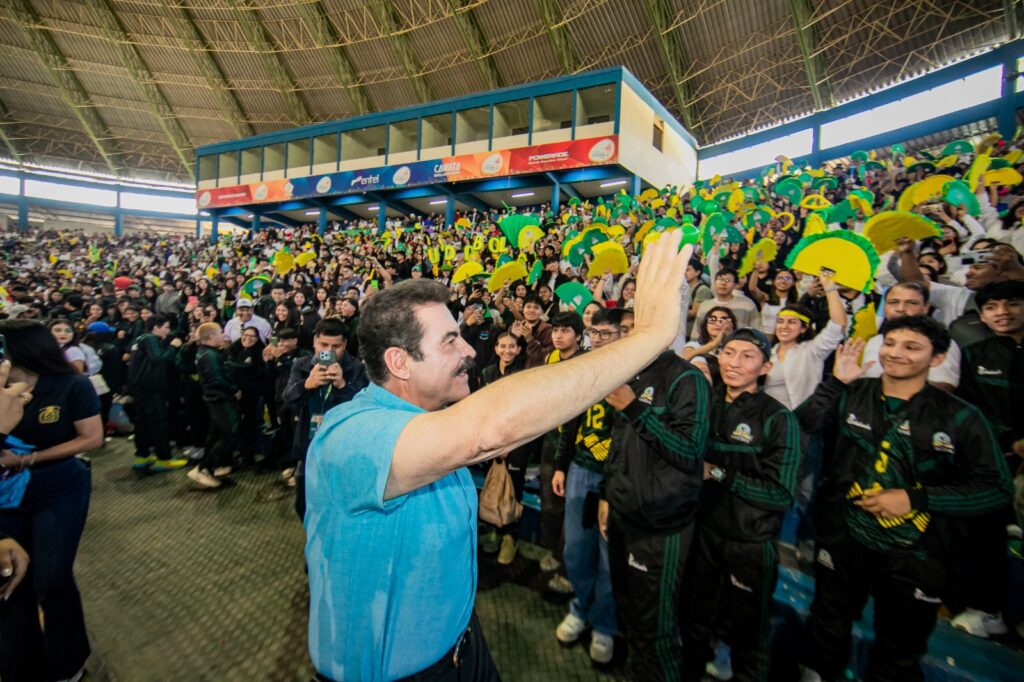 El alcalde de Cochabamba, Manfred Reyes Villa. / Foto: MRV.