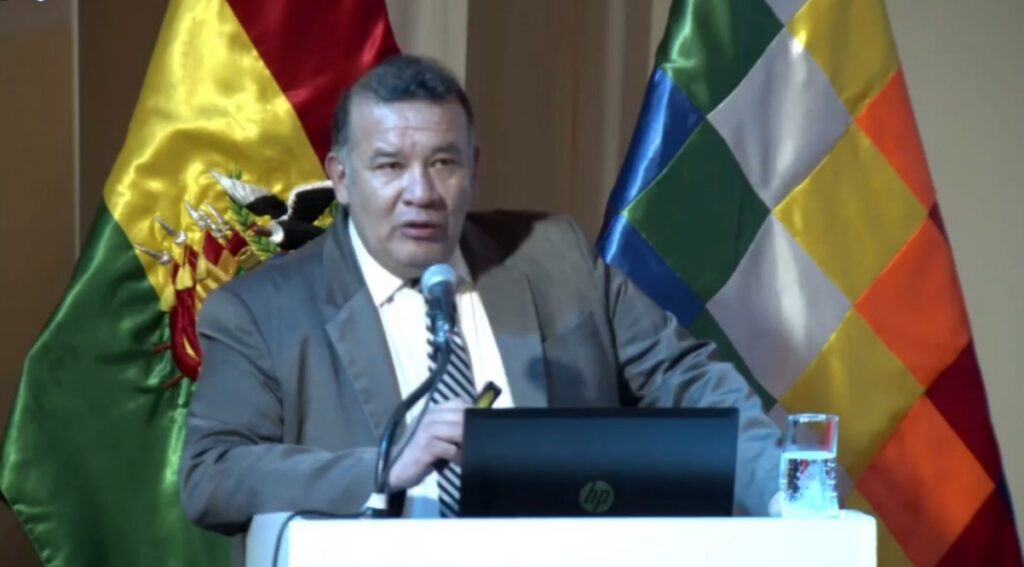 El director del INE, Humberto Arandia, en La Paz. / Foto: Captura redes sociales.