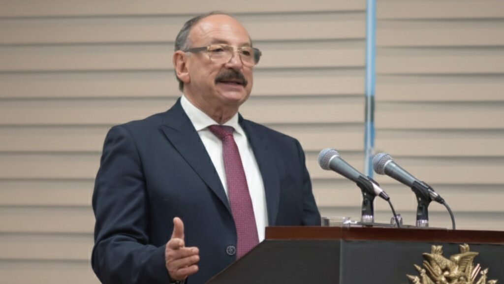 El procurador general del Estado, Hugo León La Faye.