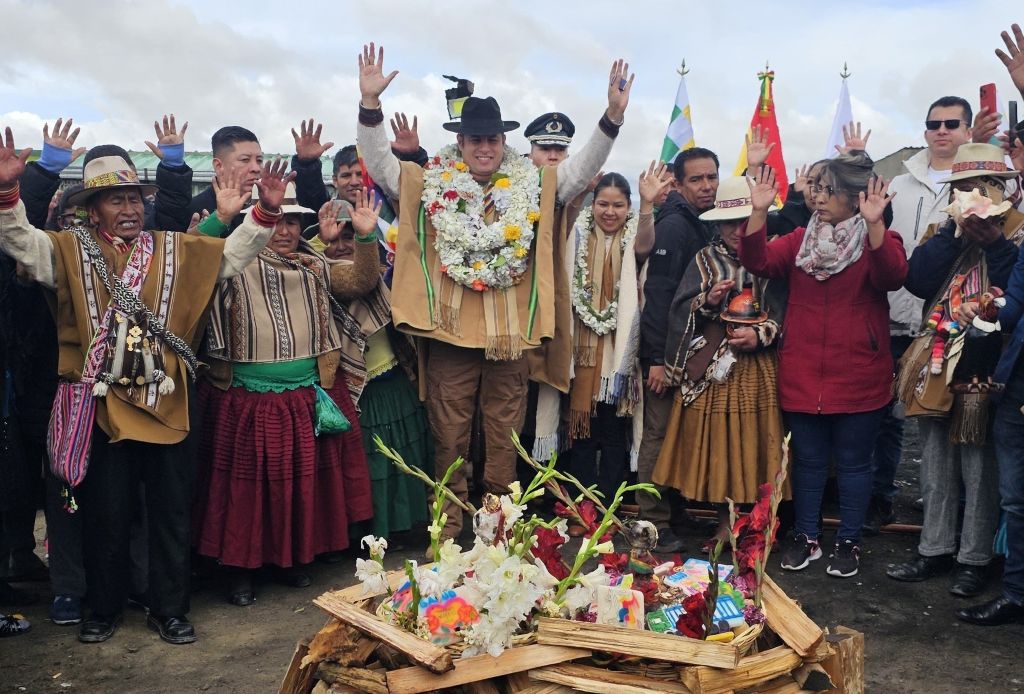 La celebración que organizó el vicepresidente Edmand Lara sobre el Día del Estado Plurinacional en la Apacheta. / Foto: Vicepresidencia.