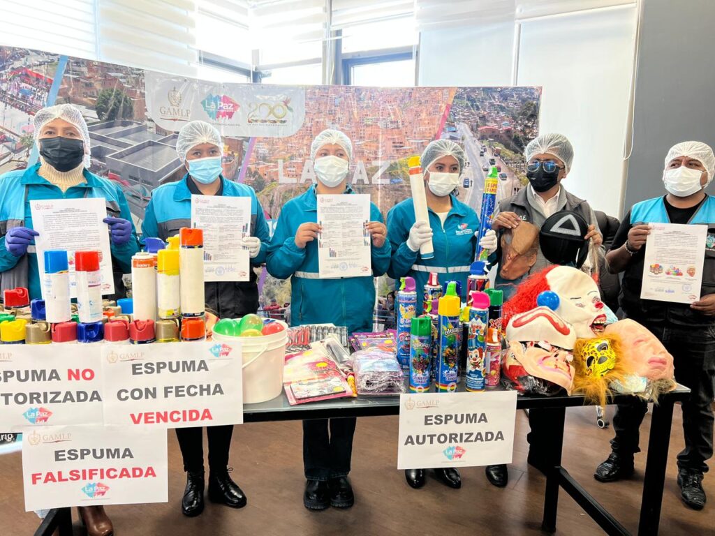 La presentación de los productos que están autorizados para el Carnaval. / Foto: AMUN.