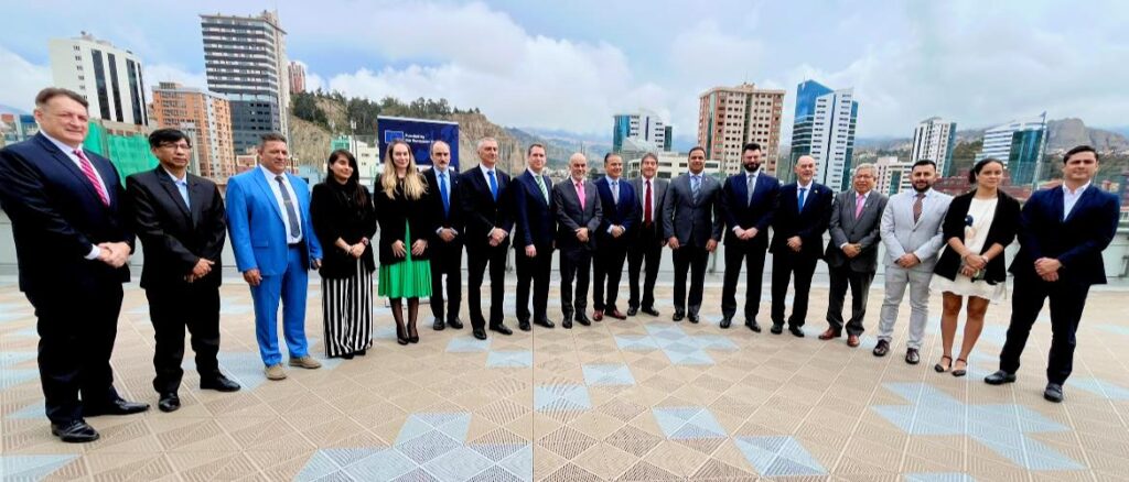 Los representantes que asisten a la reunión del CLASI. / Foto: Viceministerio de Defensa Social.