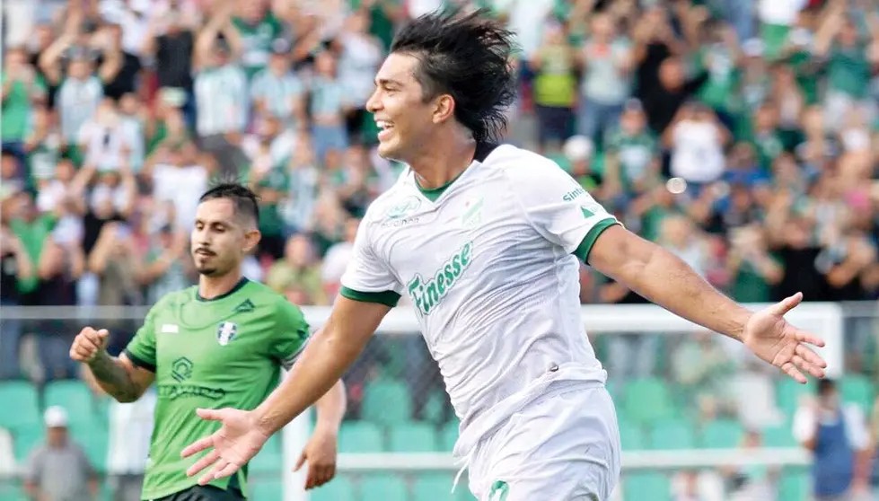 Marcelo Martins vuelve a la Verde. / Foto: APG.