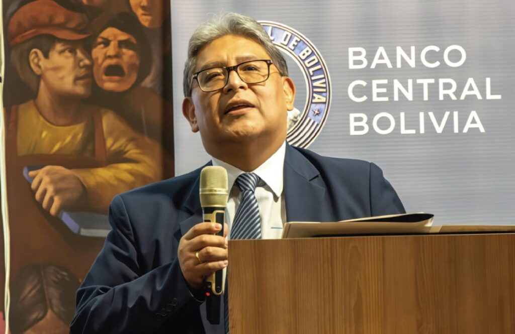 Edwin Rojas Ulo, el expresidente del Banco Central de Bolivia (BCB). / Foto: BCB.