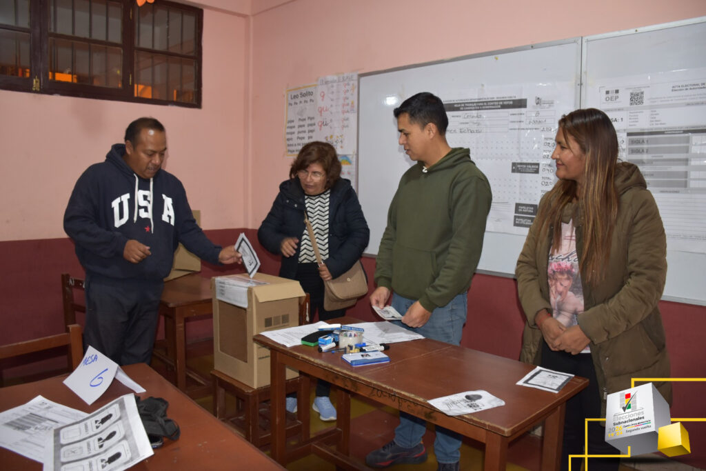 Simulacro de la segunda vuelta en Tarija. / Foto: TED Tarija.
