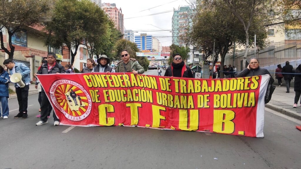Una movilización anterior del magisterio urbano en La Paz. / Foto: CTEUB.