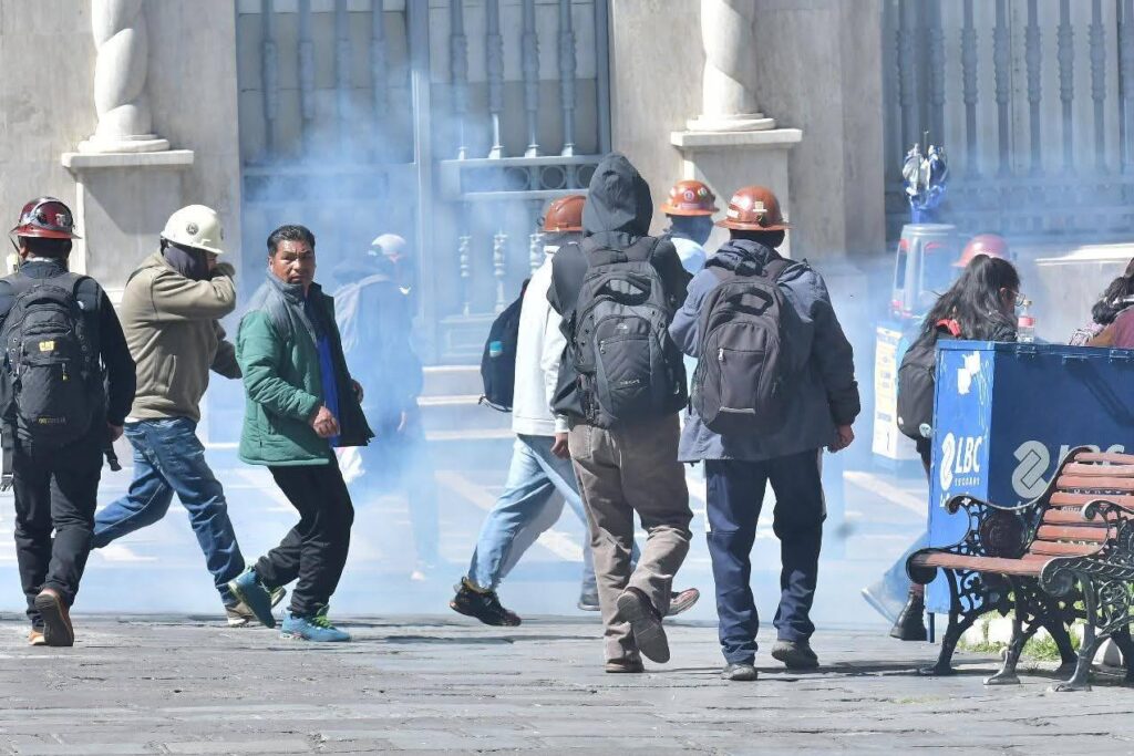 Algunos movilizados en las marchas del lunes en La Paz. / Foto: APG