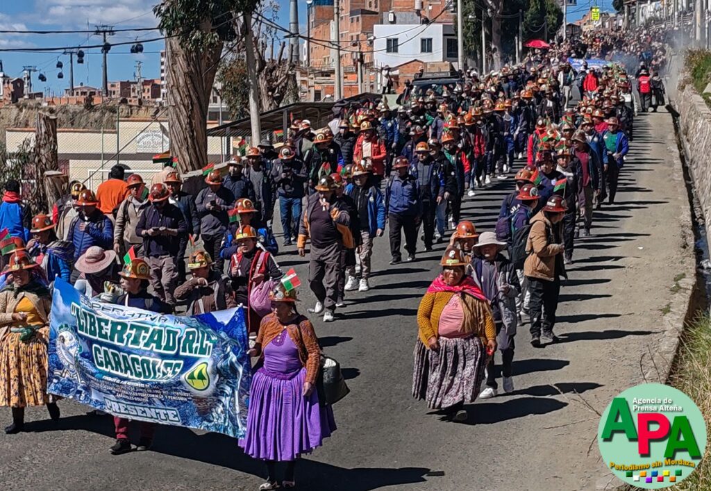 La marcha de las cooperativas mineras de la semana pasada. / Foto: APA.