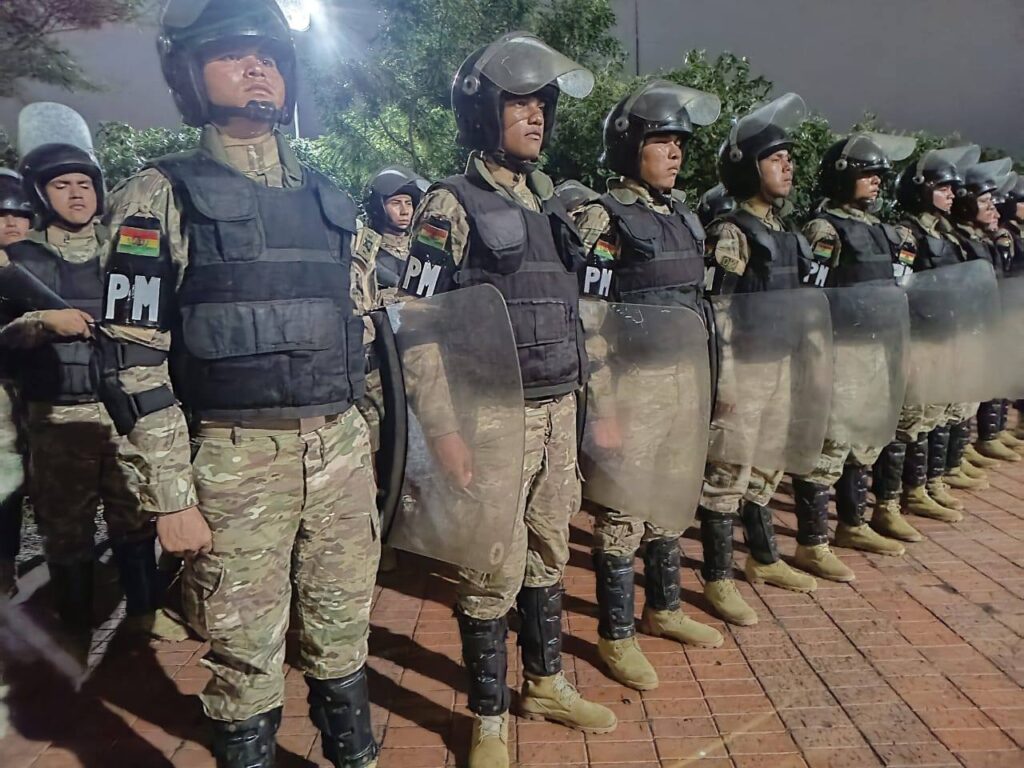 Efectivos de la Policía Militar. / Foto: Min. Defensa.