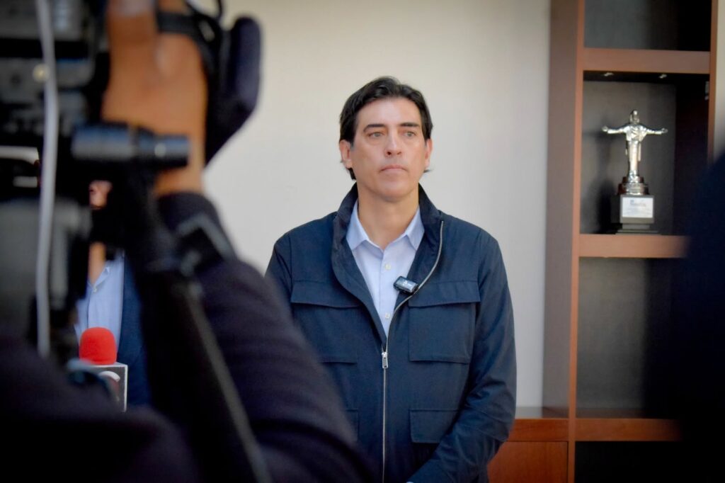 El ministro de Obras Públicas, Mauricio Zamora. / Foto: MOPSV