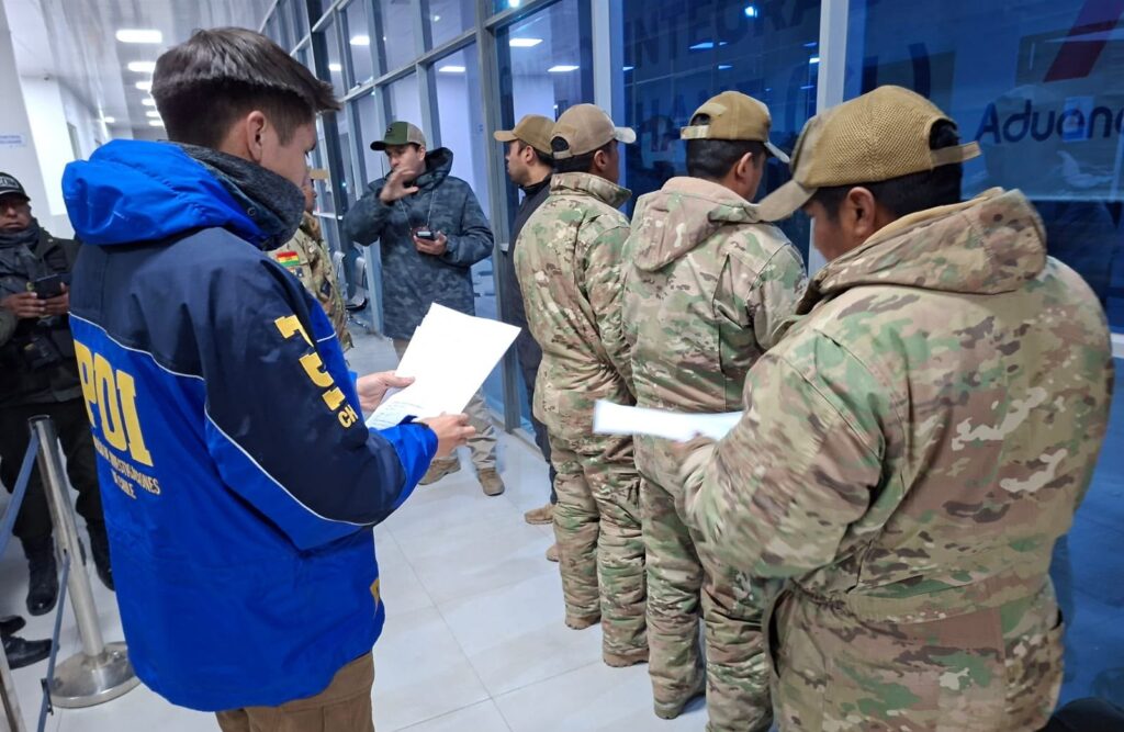 Los militares que retornaron a Bolivia. / Foto: Ministerio de Defensa.