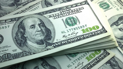 Billetes de dólares. / Foto: Cadena Paraguay