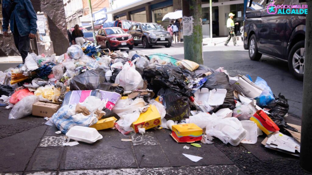 La basura acumulada en La Paz. / Foto: GAMLP