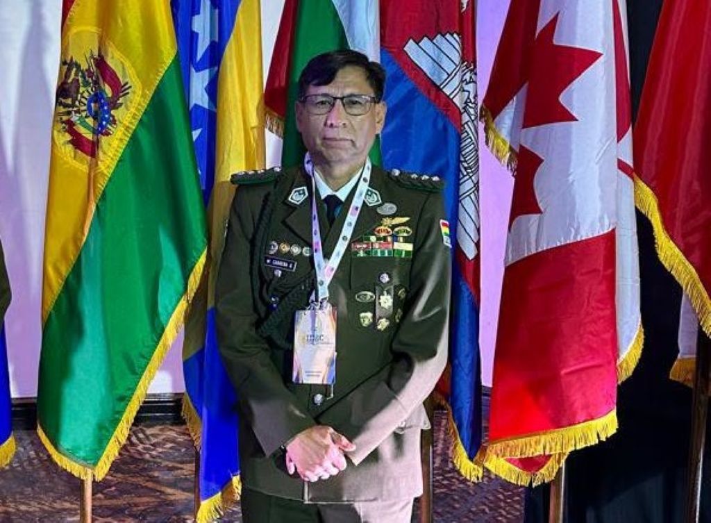 El coronel Frans William Cabrera Quispe, cuando era director de la FELCN. / Foto: Policía Boliviana