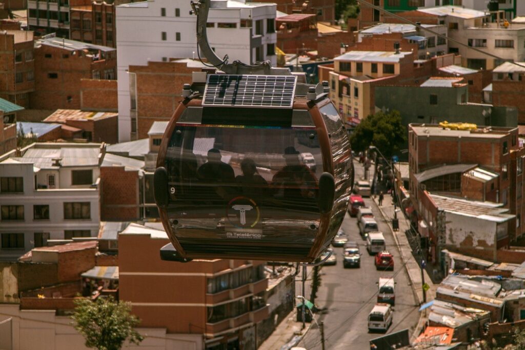 El teleférico de la Línea Café que opera en La Paz. / Foto: MOP.