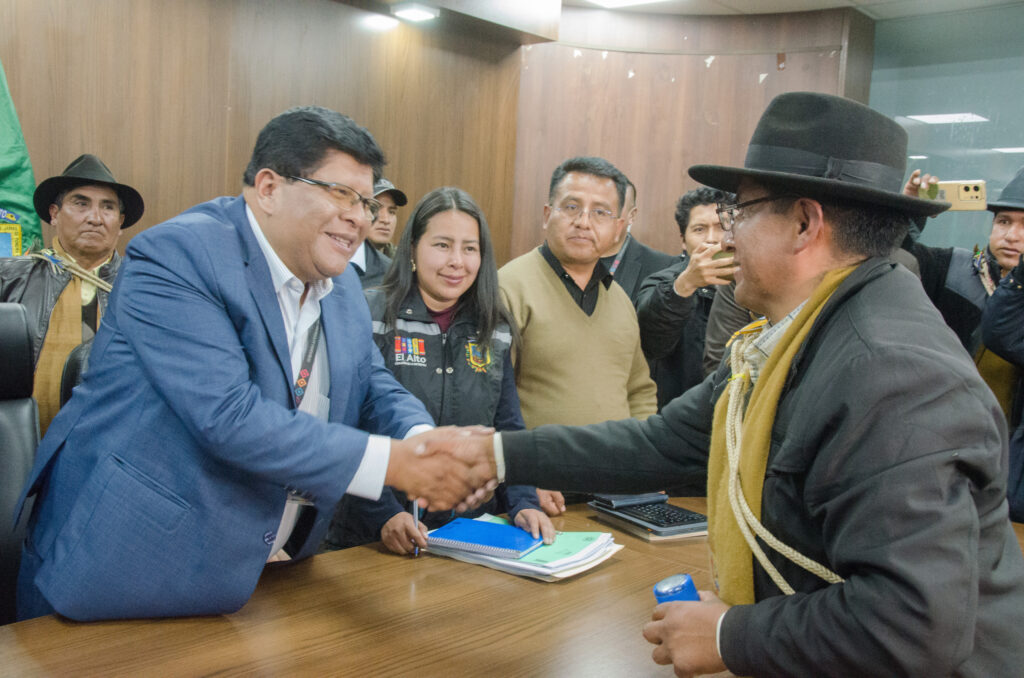 Levantan el bloqueo en el relleno de El Alto tras firma de acuerdo con la Alcaldía / Foto: GAMEA