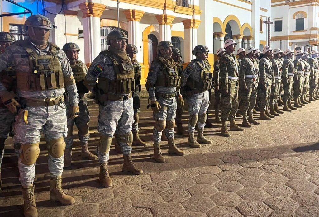 Un grupo de militares en un patrullaje en el oriente del país. / Foto: Policía