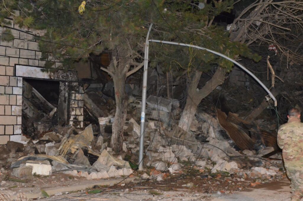 Una parte de las dependencias militares afectadas por la explosión. / Foto: Ministerio de Defensa.