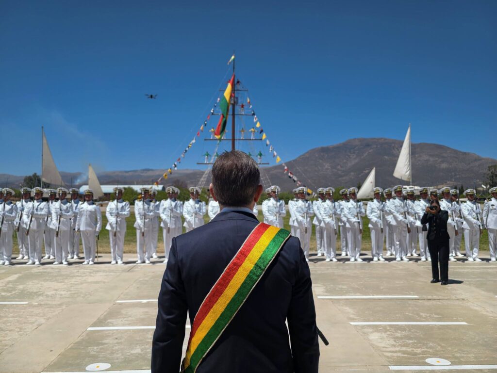 El presidente Rodrigo Paz en el acto de la Armada. / Foto: GOBCOM
