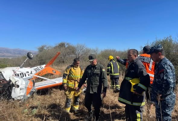 La avioneta siniestrada en Tarija. / Foto: Policía de Tarija.
