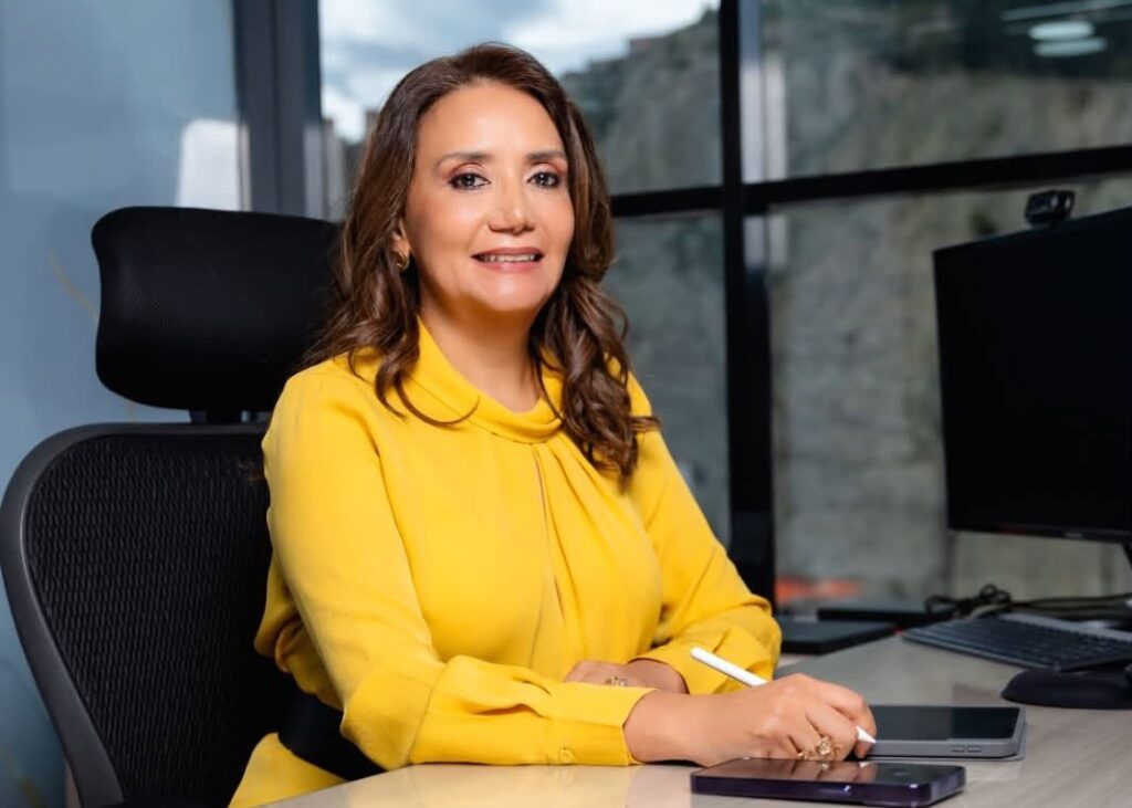 Verónica Gavilanes asume la dirección de Asofin. / Foto: Asofin.
