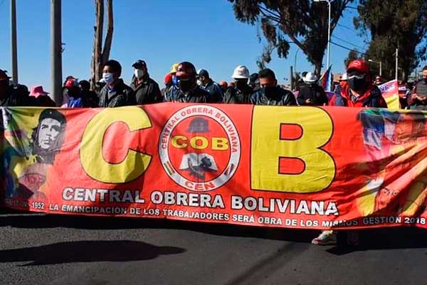 Marcha de la COB Foto: Red Multimedia
