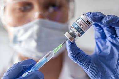 La posibilidad de que el virus genere inmunidad influye en el programa de posibles vacunas