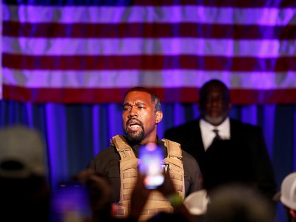 El rapero Kanye West en su primer mitin de su candidatura presidencial en North Charleston, Carolina del Sur, el pasado domingo. Ese día reveló que Kim Kardashian intentó abortar (Reuters)