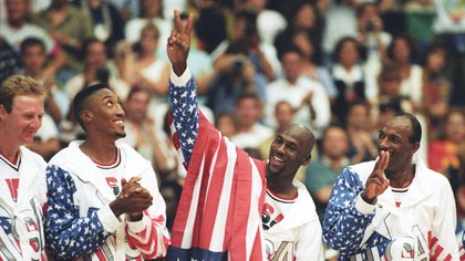 Pippen y Jordan en la consagración del Dream Team en Barcelona 1992 (Reuters)