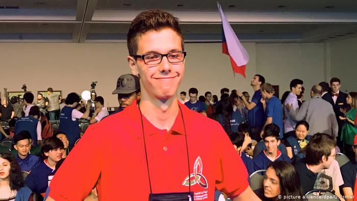 El hijo de Bashar al Assad, Hafez, quien participó de las Olimpiadas de Matemáticas en Río de Janeiro, en 2017.