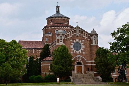 Convento de las Hermanas Felicianas en Livonia, Michigan donde trece de ellas murieron por COVID-19 (Gentileza GSR/Dan Stockman).jpg