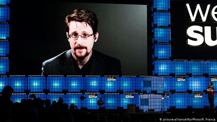 Portugal Edward Snowden Videobotschaft ARCHIV (picture-alliance/NurPhoto/R. Franca)