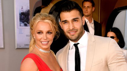 Britney Spears con su novio en el estreno de "Once Upon a Time in Hollywood" (AFP)