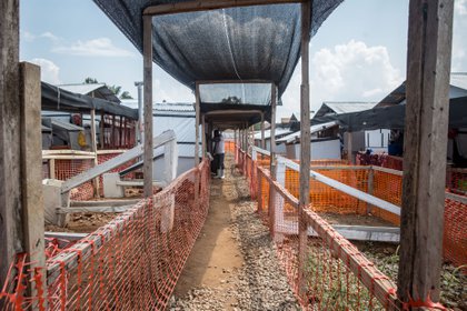 Centro de tratamiento del ébola en Beni, República Democrática del Congo (Europa Press)