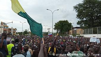 Mali Proteste in Bamako (picture-alliance/AA/A. O. Toure)