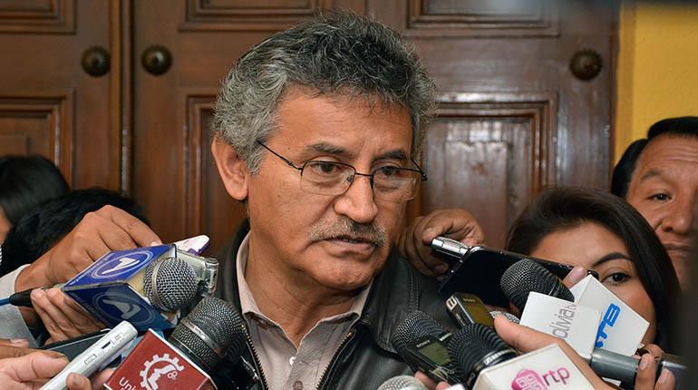 Iván Canelas renuncia al cargo cargo de Gobernador | Los Tiempos