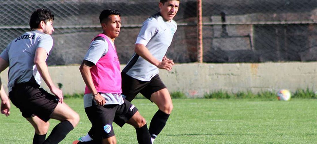 Los jugadores de Bolívar en pleno entrenamiento. Foto: Prensa Bolívar