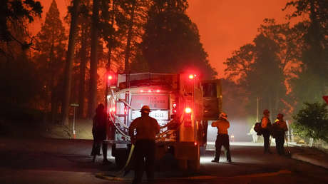 Un dispositivo pirotécnico usado en una fiesta familiar provoca un incendio forestal de unas 2.900 hectáreas en California