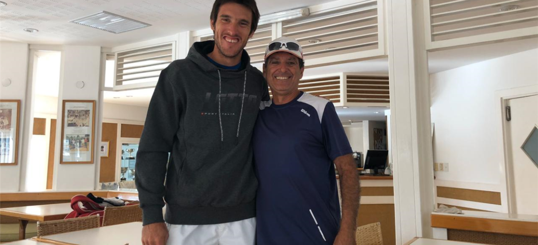 Manrique junto a su compatriota Mayer, el 52 del ranking ATP