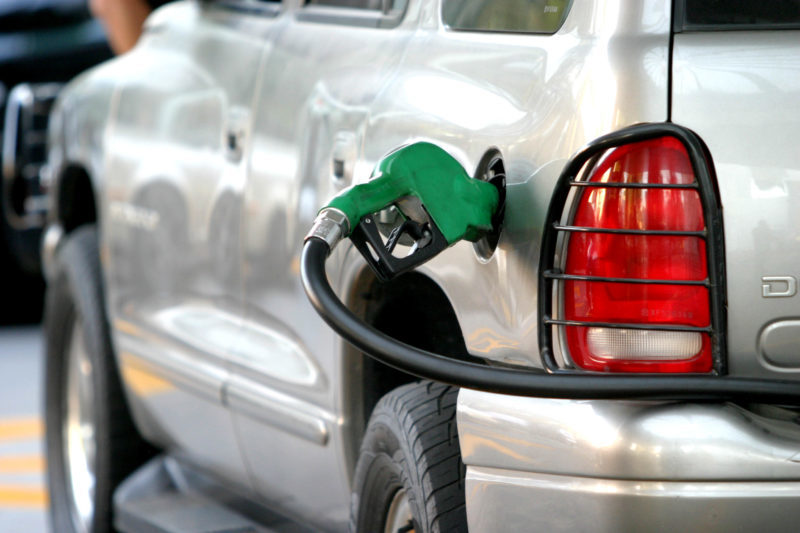 Yacimientos garantiza provisión de combustibles en el departamento de Tarija