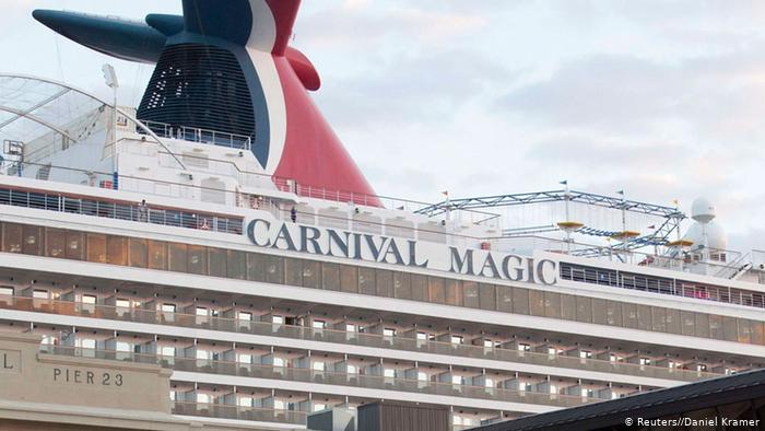 USA; Texas Carnival Magic Kreuzfahrtschiff 19.10.2014 (Reuters//Daniel Kramer)