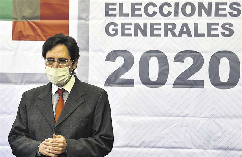 El presidente del ente electoral, Salvador Romero, presentó el martes en La Paz el padrón 