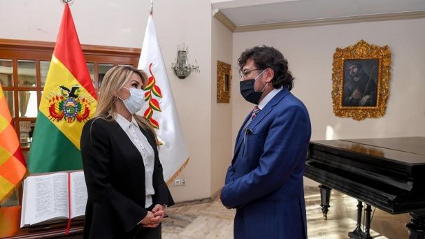 Áñez posesiona a Alberto Morales como nuevo Procurador en reemplazo de Cabrera | Diario Pagina Siete