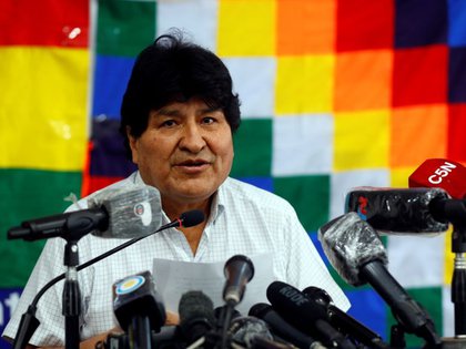 Evo Morales aseguró que "tarde o temprano" volverá a Bolivia (REUTERS/Agustin Marcarian)