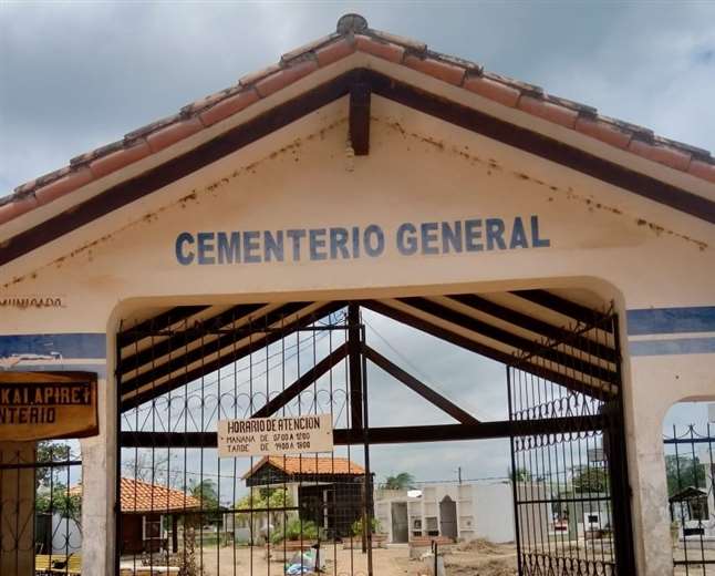 Cementerio en Ascensión de Guarayos